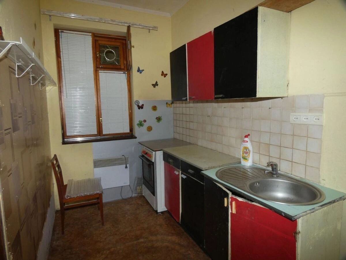 Продаж квартири. 2 rooms, 39 m², 1st floor/1 floor. 60, Ягідна 60, Київ. 