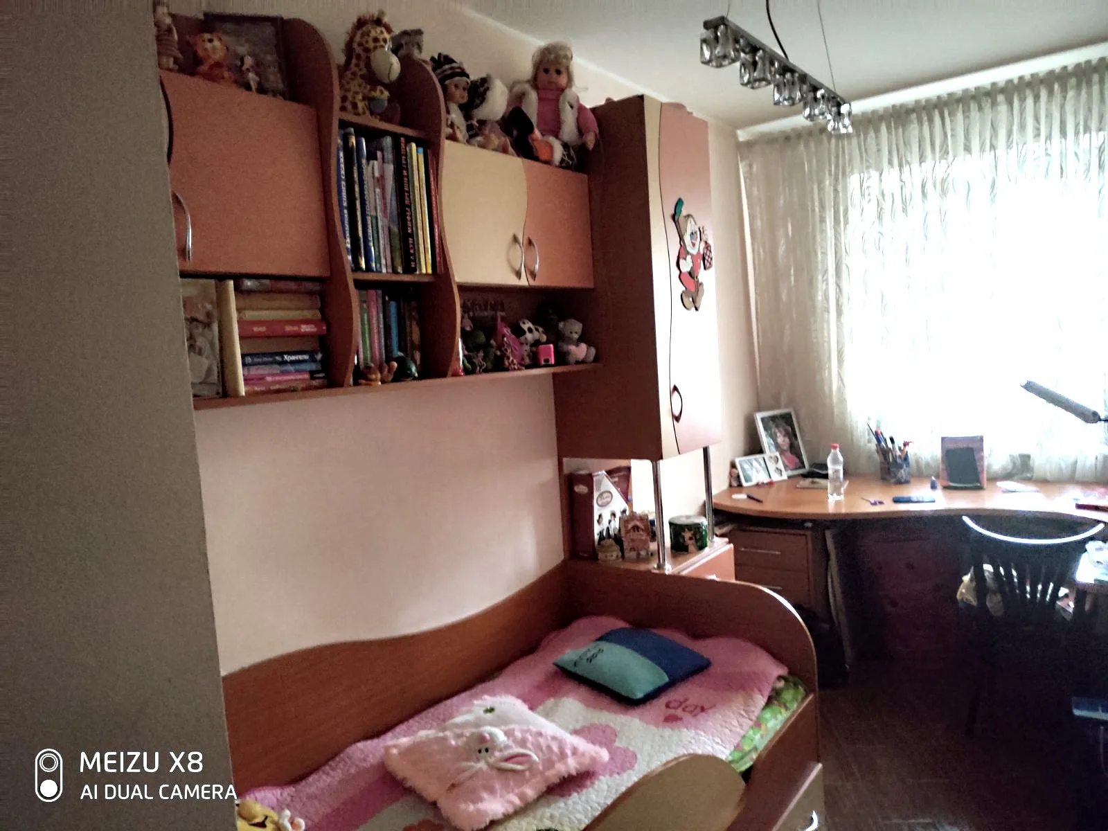 Продаж квартири. 3 rooms, 58 m², 2nd floor/5 floors. 31, Люстдорфская Дорога , Одеса. 