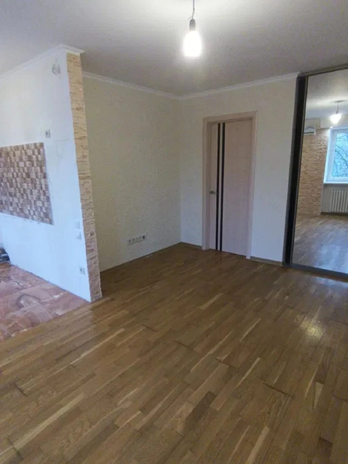 Продаж квартири. 2 rooms, 46 m², 4th floor/5 floors. 37, Ицхака Рабина (Якира) , Одеса. 