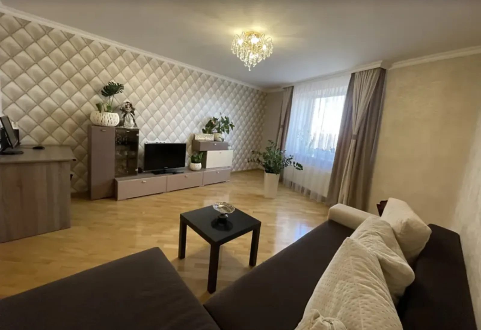 Apartments for sale. 3 rooms, 89 m², 9th floor/10 floors. Vostochnyy, Ternopil. 