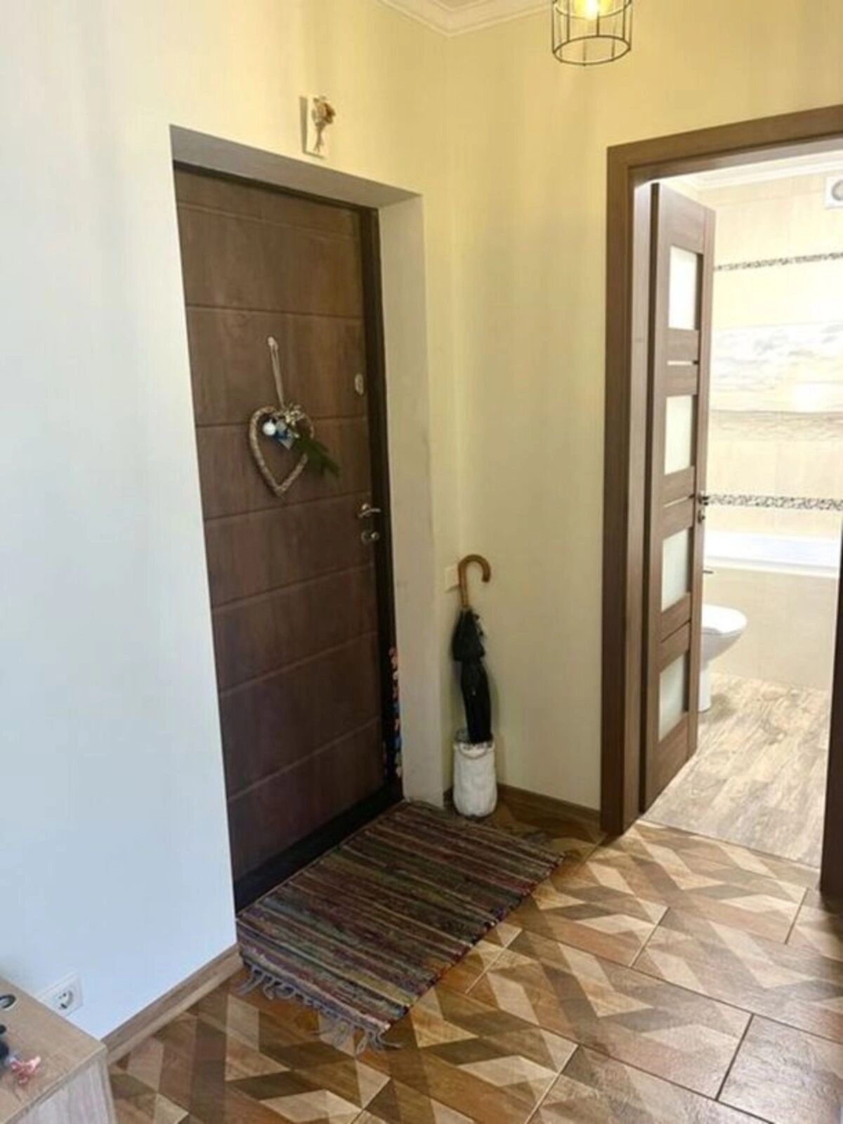 Продаж квартири. 1 room, 42 m², 7th floor/10 floors. 20, Боголюбова , Софіївська Борщагівка. 