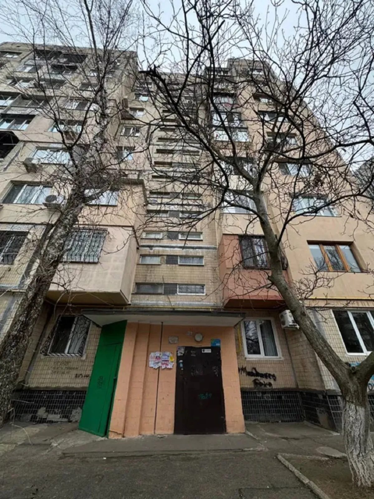 Продаж квартири 3 кімнати, 67 m², 8 пов./9 поверхів. 152, Люстдорфская Дорога , Одеса. 