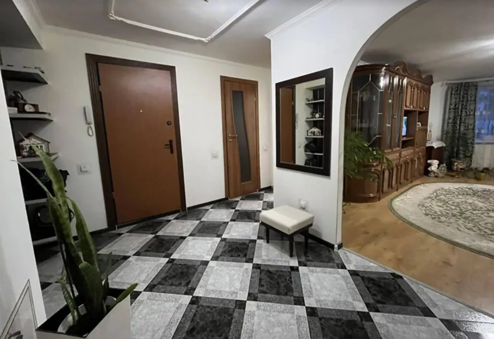 Продаж квартири. 3 rooms, 98 m², 2nd floor/9 floors. Новый свет, Тернопіль. 