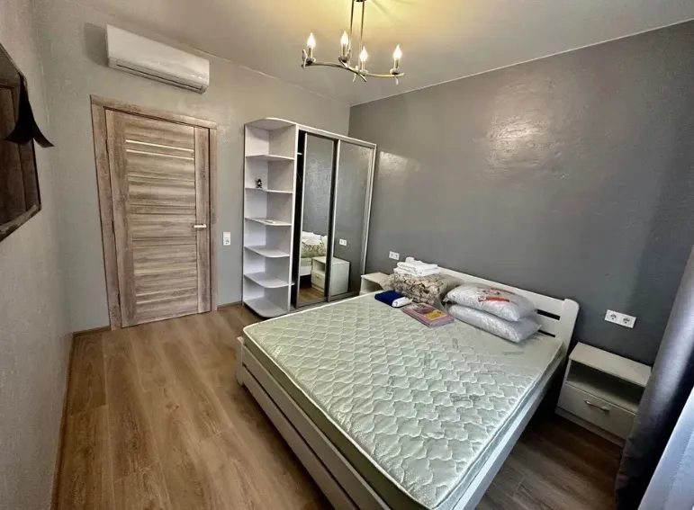 Здам квартиру 1 кімната, 40 m², 2 пов./25 поверхів. 16, Каманина ул., Одеса. 