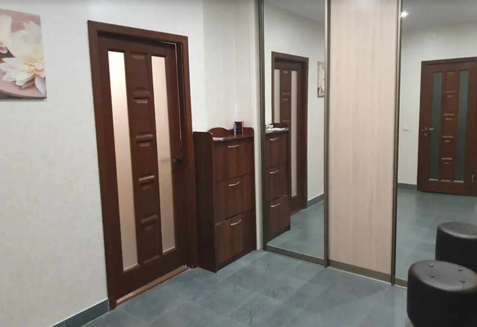 Продаж квартири 2 кімнати, 72 m², 3 пов./6 поверхів. Аляска, Тернопіль. 