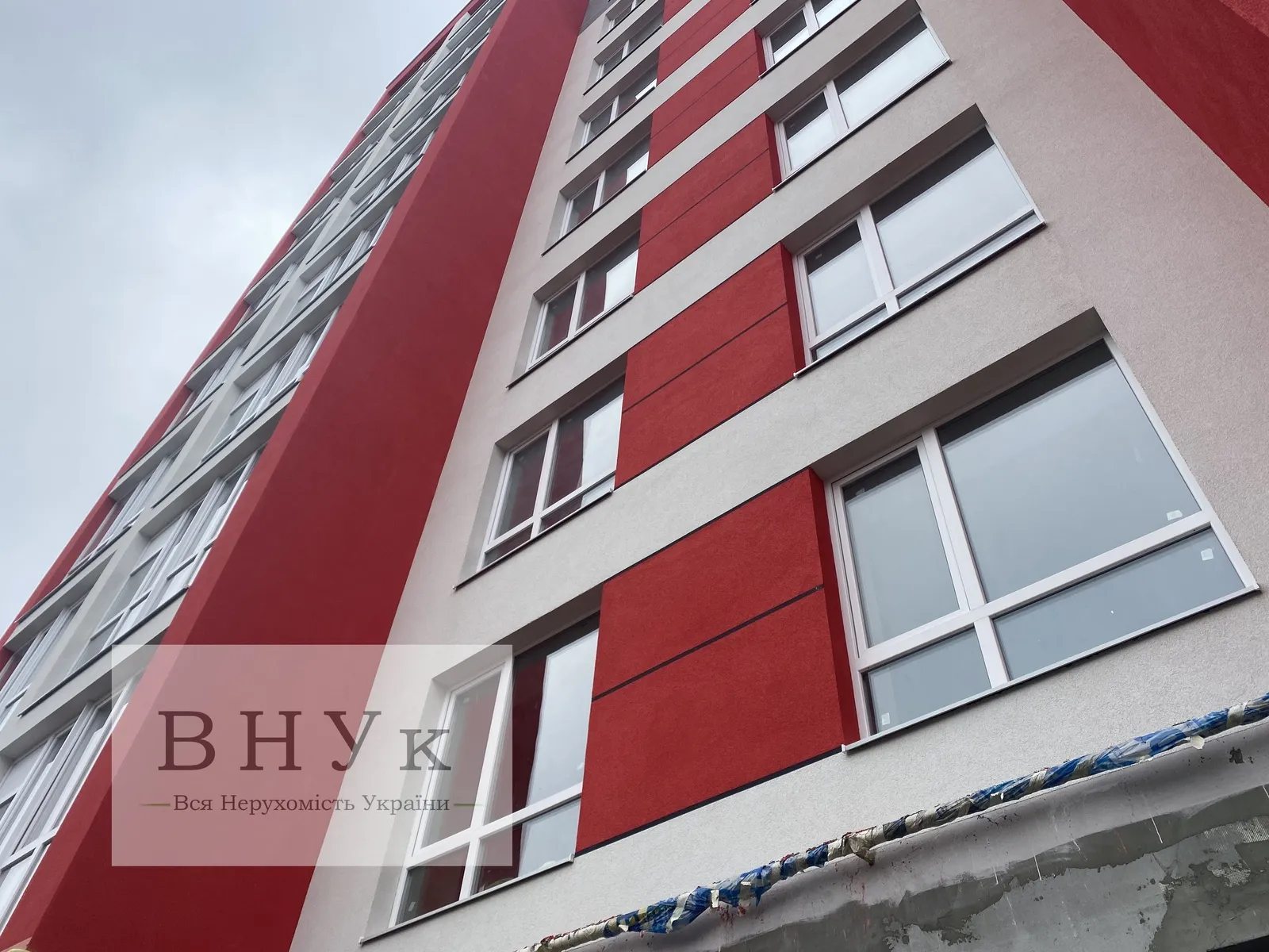 Apartments for sale. 2 rooms, 54 m², 5th floor/10 floors. Korolova S. vul., Ternopil. 
