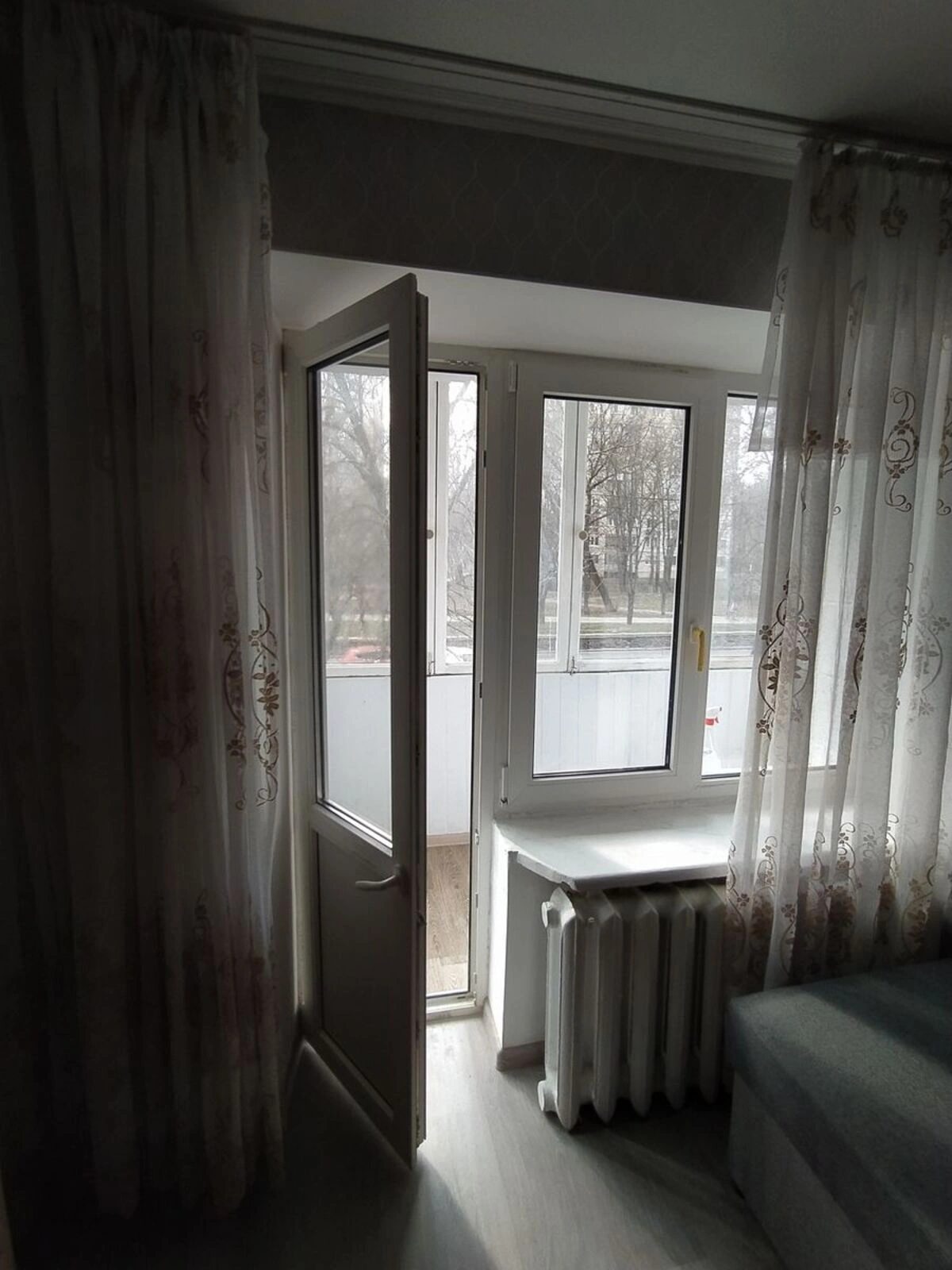 Продаж квартири. 1 room, 29 m², 2nd floor/5 floors. 44, Вишгородська 44, Київ. 