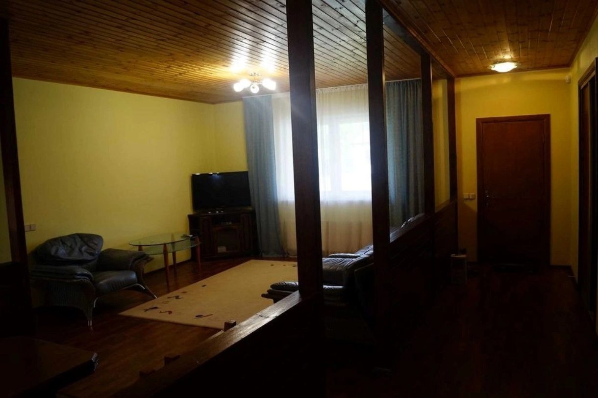 House for sale. 5 rooms, 133 m², 1 floor. Pirnove. 