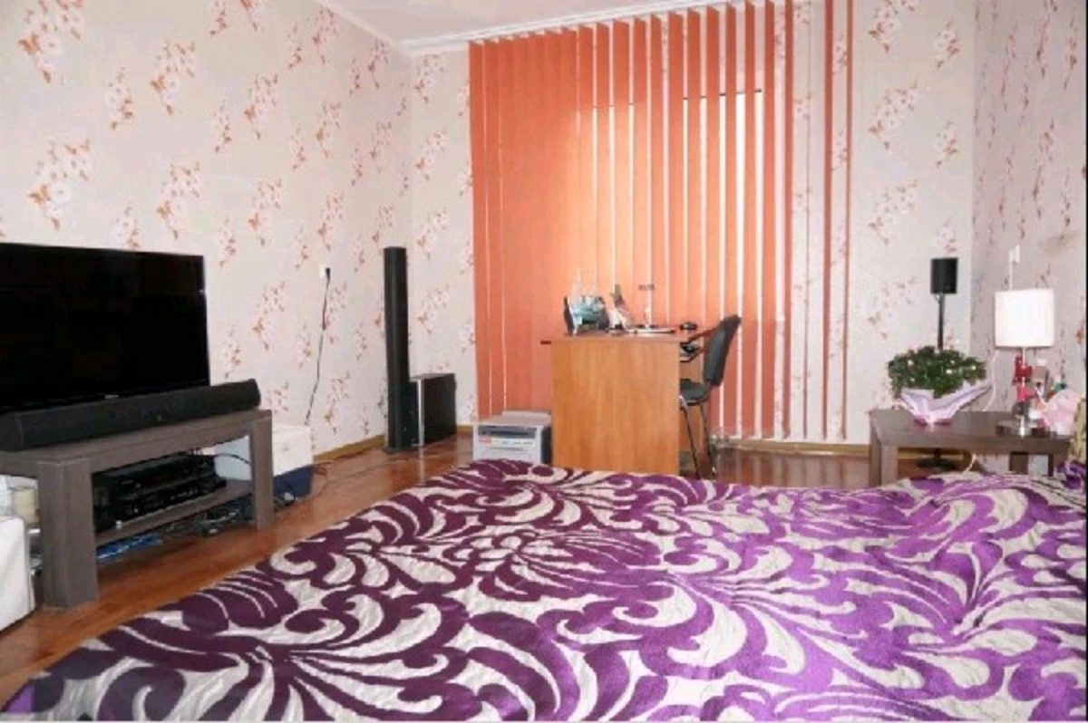 Apartments for sale 3 rooms, 100 m², 2nd fl./25 floors. 5, Serhiya Danchenka vul., Kyiv. 