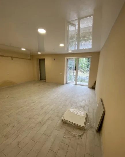 Продаж комерційного приміщення 32 m², 1 пов./5 поверхів. 4, Фонтанская дорога ул., Одеса. 