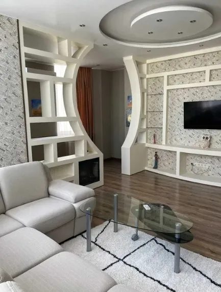 Здам квартиру 2 кімнати, 96 m², 13 пов./22 поверхи. 22, Французский б-р, Одеса. 