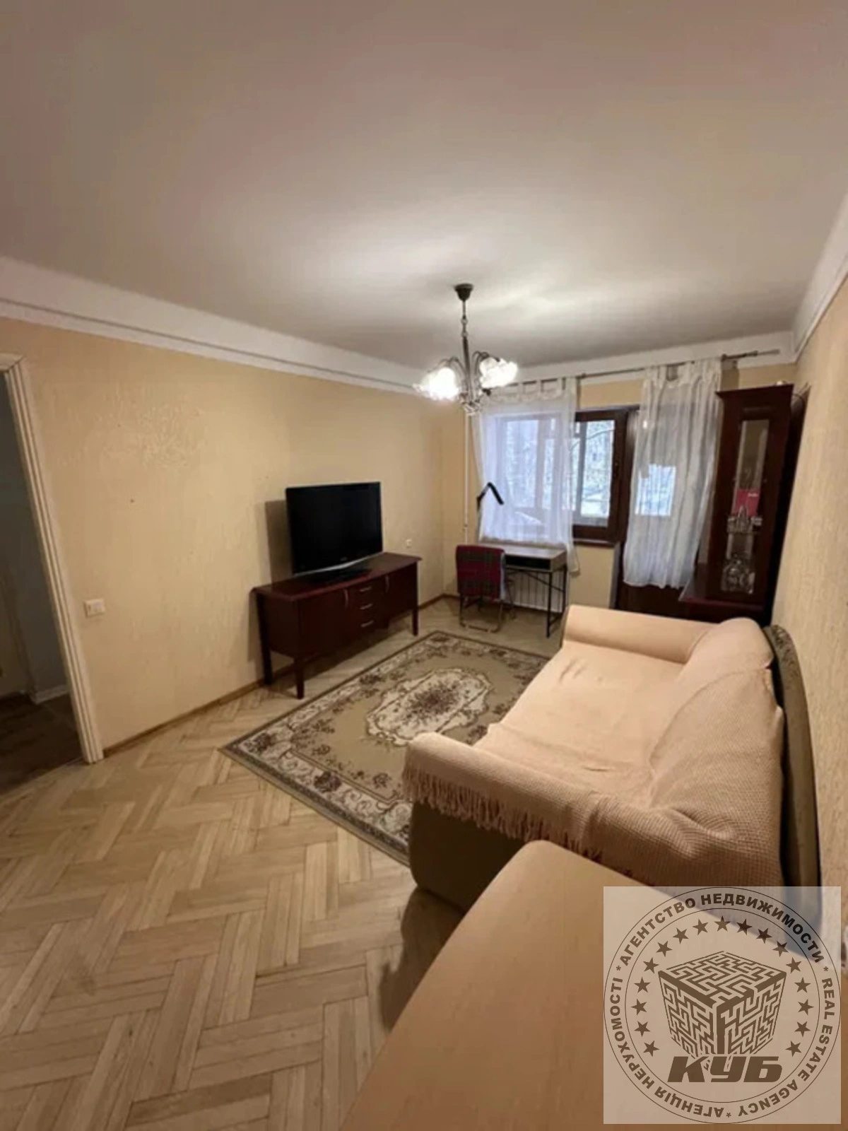 Apartments for sale 2 rooms, 44 m², 2nd fl./5 floors. 2, Ivana Dzyuby , Kyiv. 