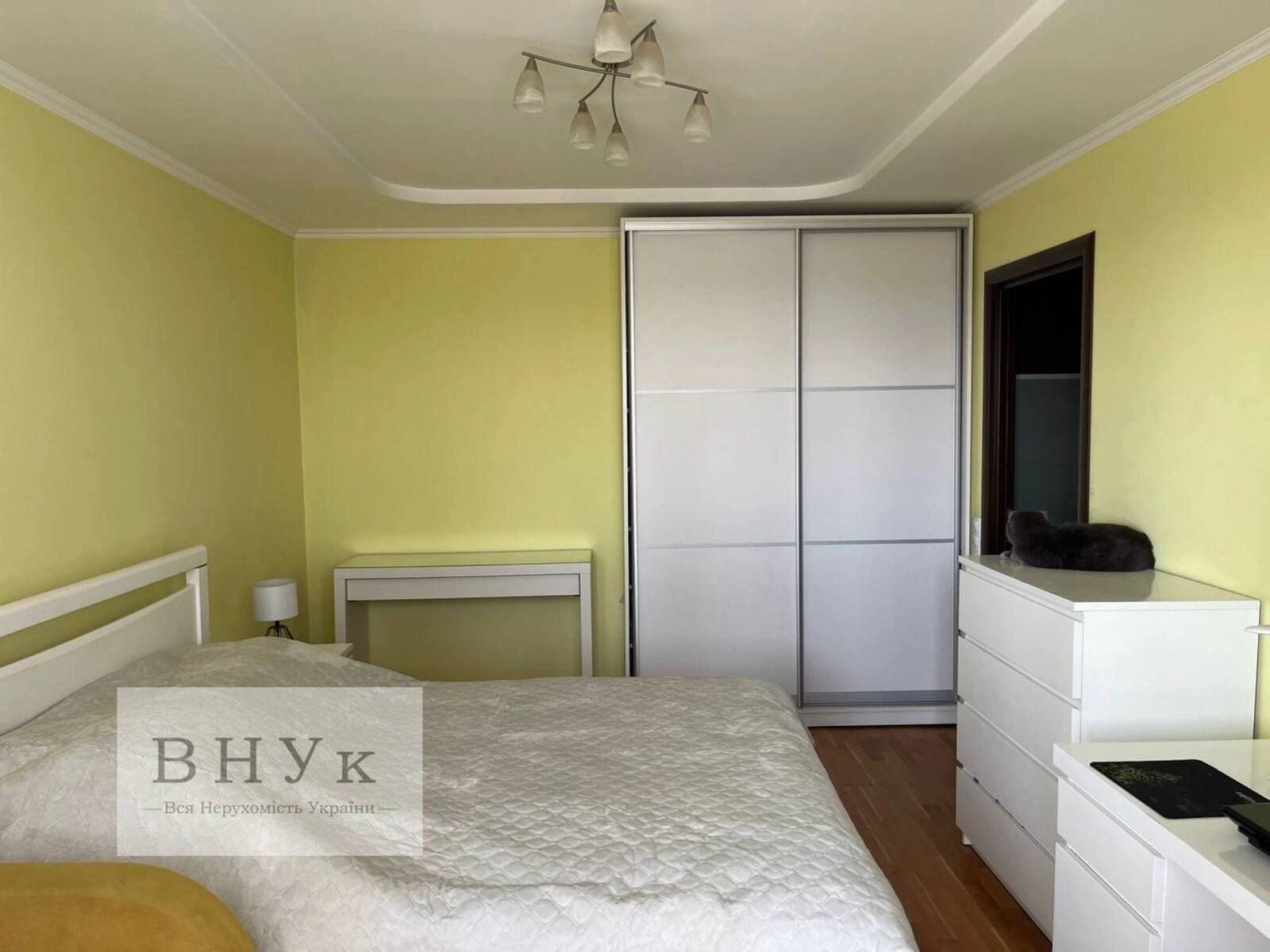 Apartments for sale 2 rooms, 67 m², 9th fl./10 floors. Karpenka vul., Ternopil. 