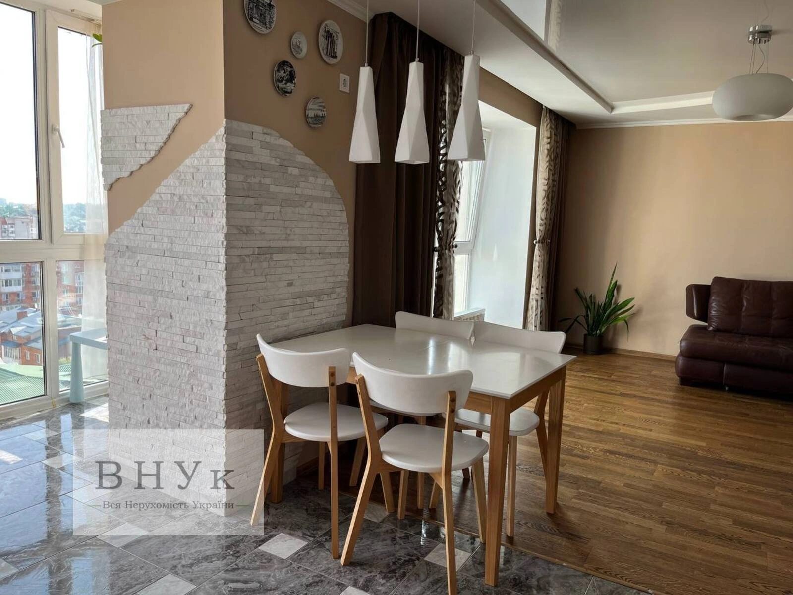 Apartments for sale 2 rooms, 67 m², 9th fl./10 floors. Karpenka vul., Ternopil. 