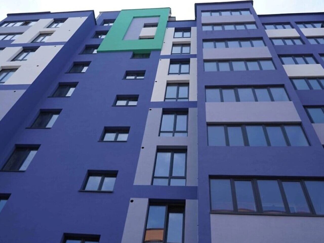 Apartments for sale. 2 rooms, 63 m², 2nd floor/16 floors. Kulisha P. b-r, Ternopil. 