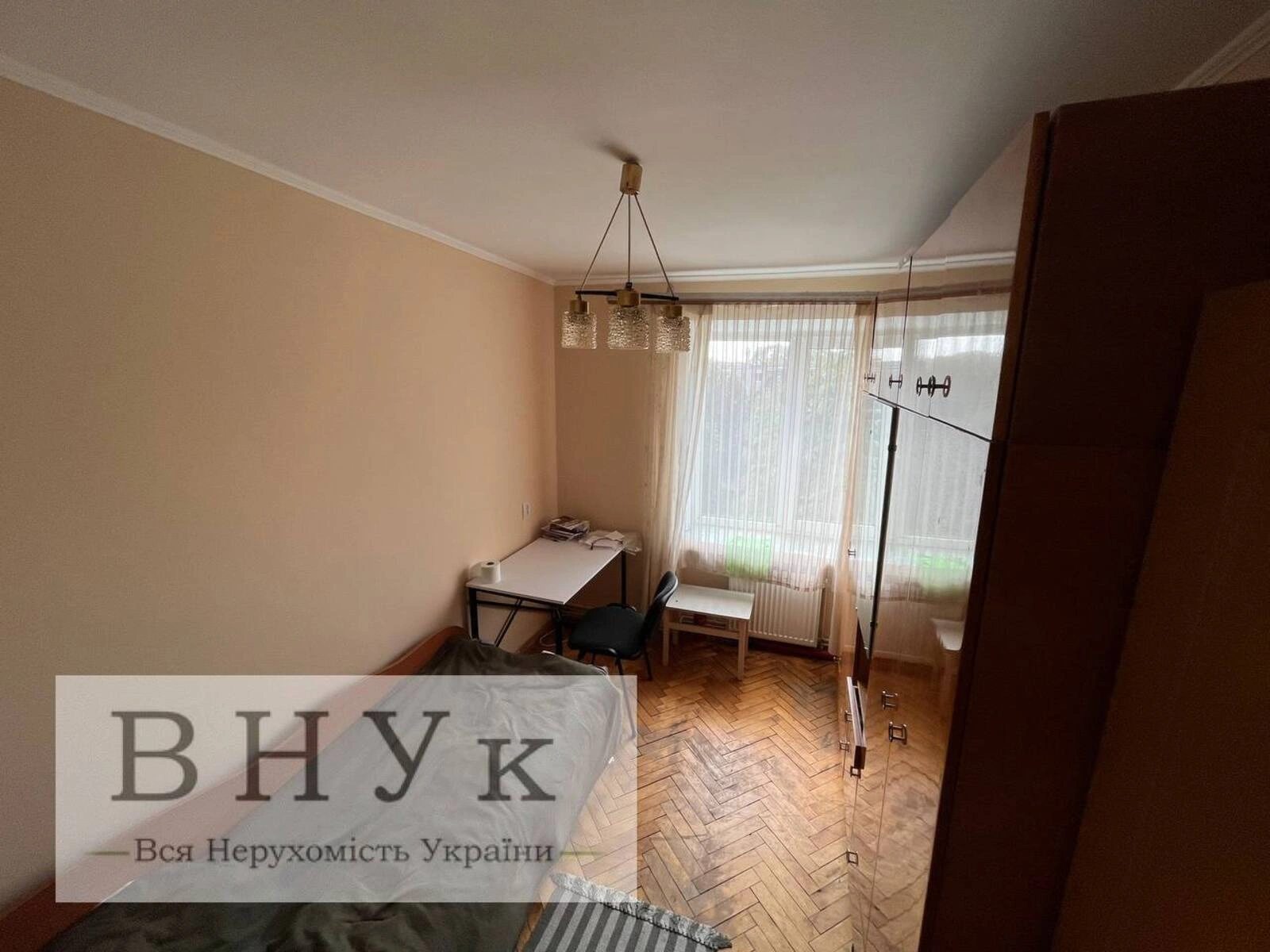 Продаж квартири 3 кімнати, 51 m², 5 пов./5 поверхів. Данила Галицького , Тернопіль. 