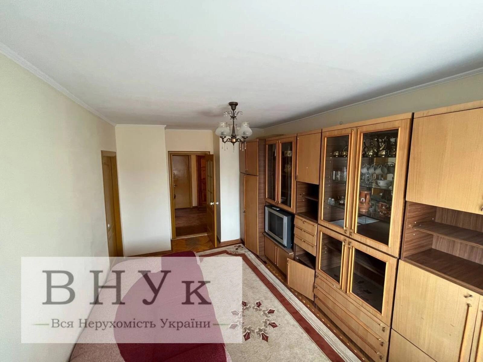 Продаж квартири 3 кімнати, 51 m², 5 пов./5 поверхів. Данила Галицького , Тернопіль. 