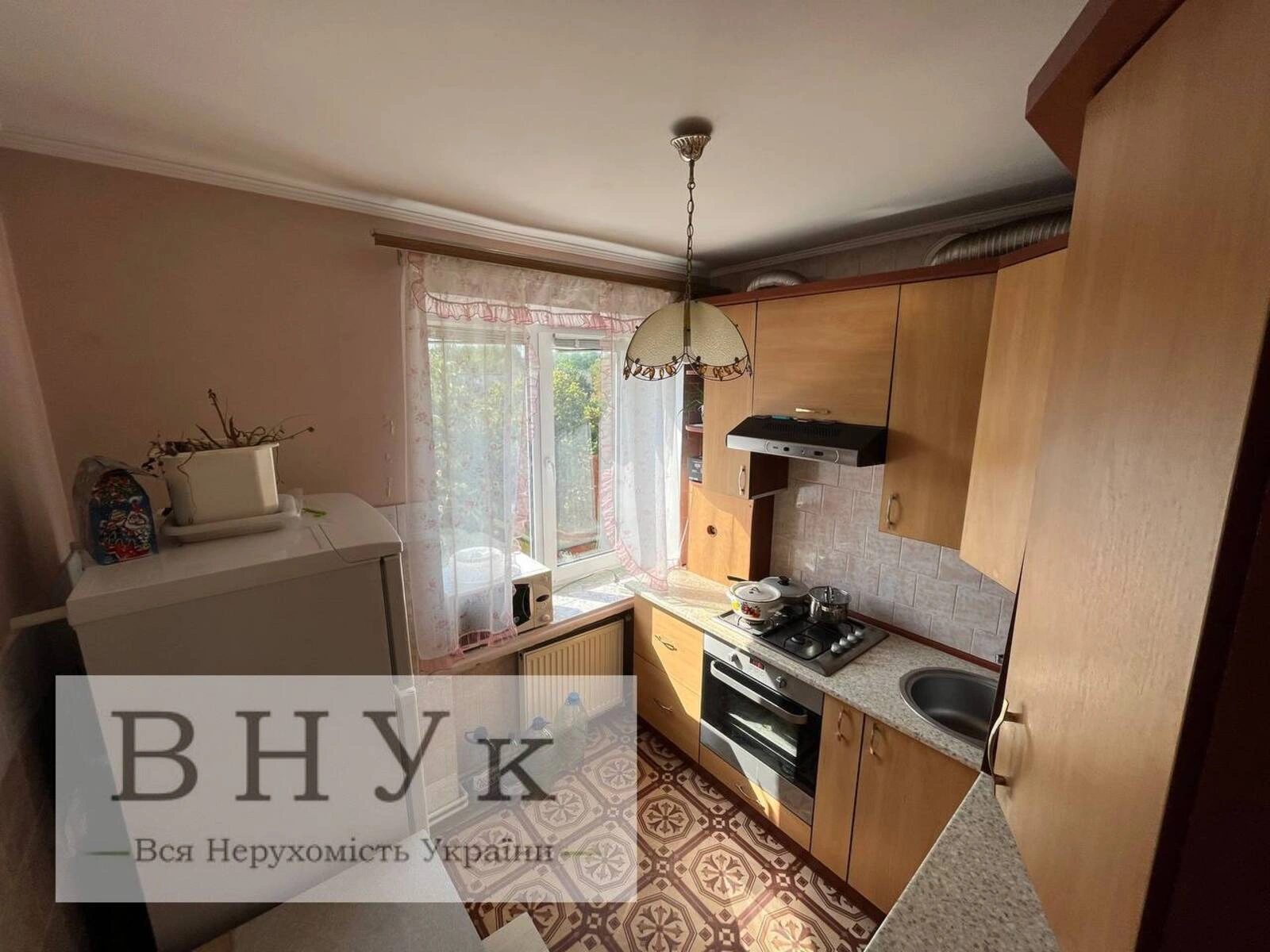 Продаж квартири 3 кімнати, 51 m², 5 пов./5 поверхів. Данила Галицького , Тернопіль. 