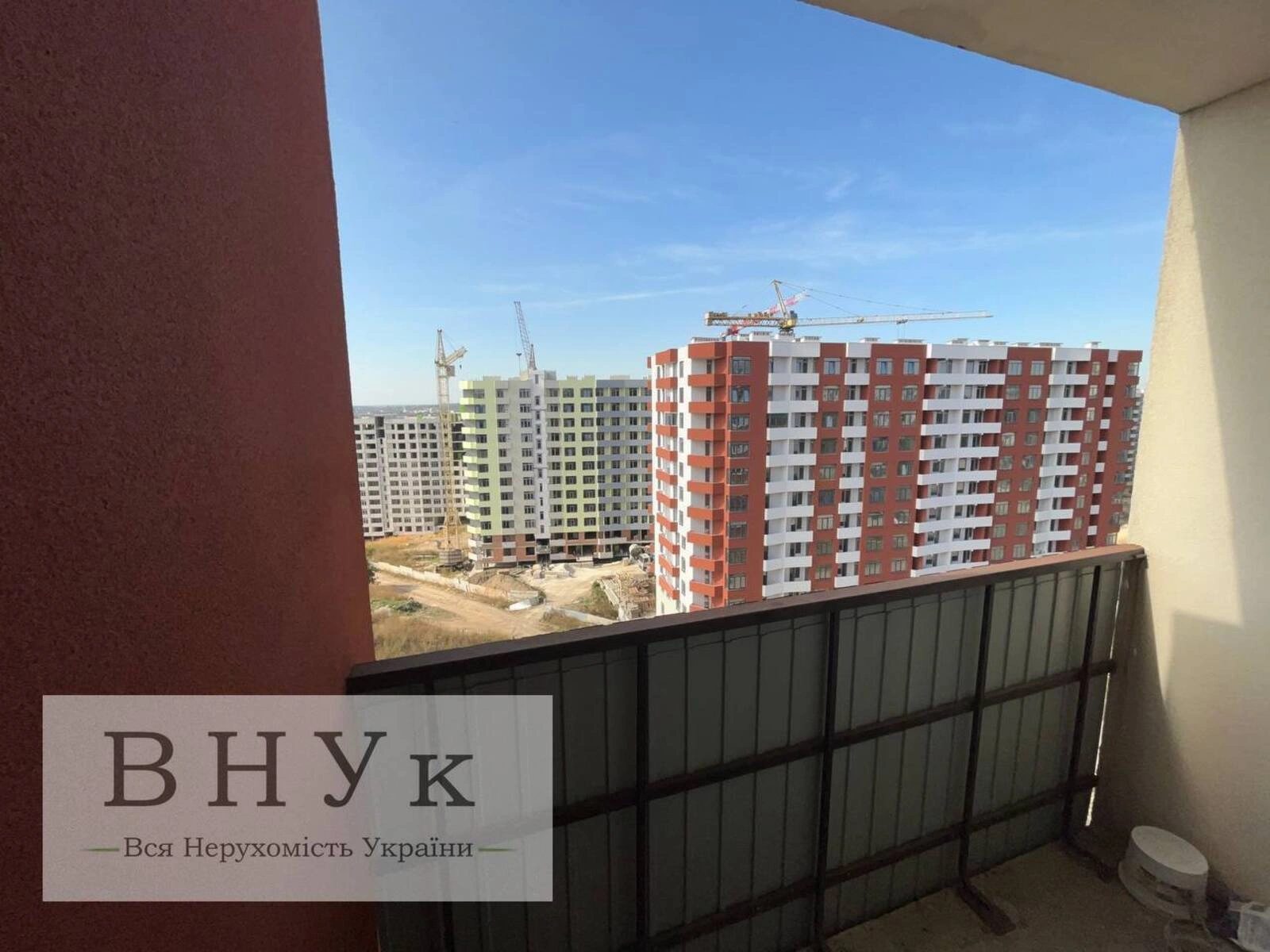 Apartments for sale 1 room, 41 m², 9th fl./9 floors. Smakuly vul., Ternopil. 