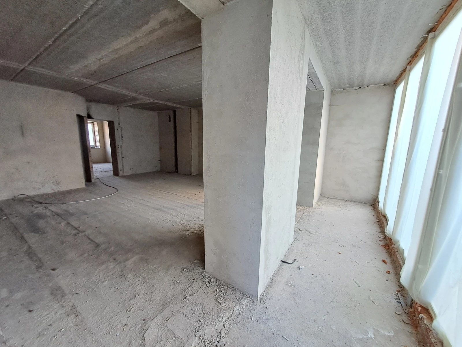 Продаж комерційного приміщення 69 m², 1 пов./10 поверхів. 5, Микулинецька вул., Тернопіль. 