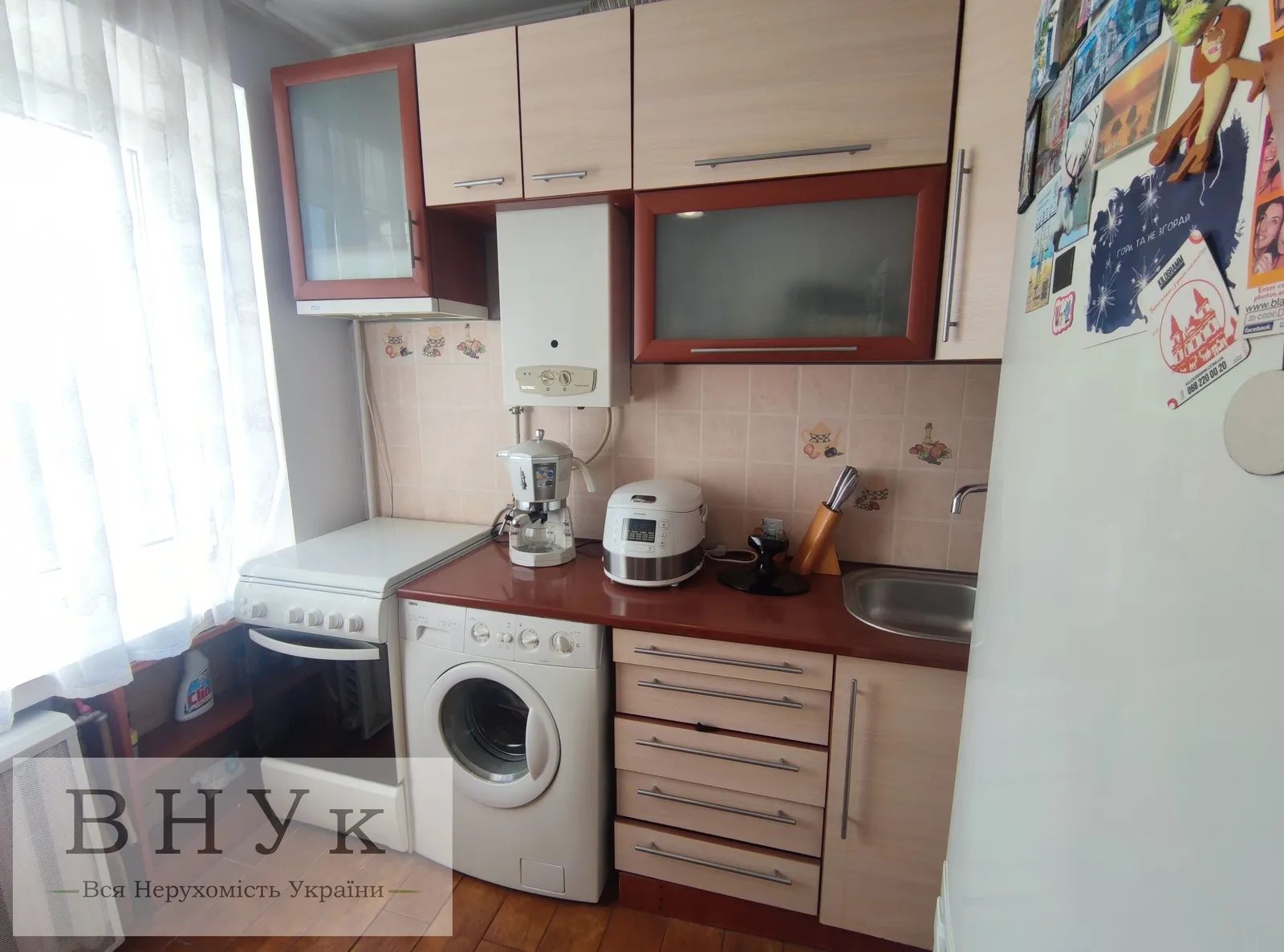 Продаж квартири. 2 rooms, 38 m², 5th floor/5 floors. Галицького Д. б-р, Тернопіль. 