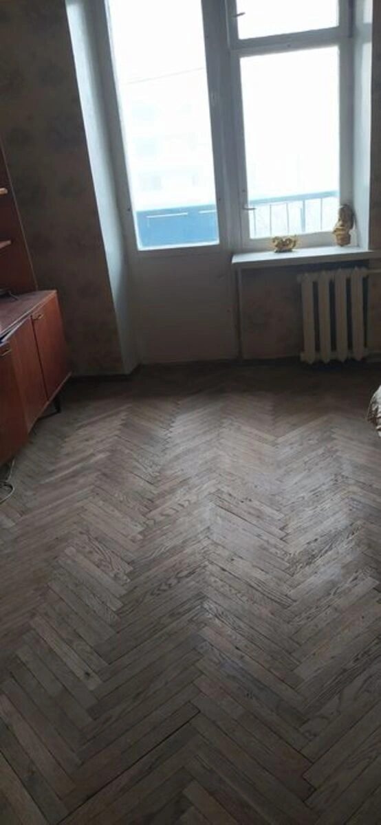 Apartments for sale. 2 rooms, 50 m², 5th floor/9 floors. 37, Vasylya Lypkivskoho , Kyiv. 