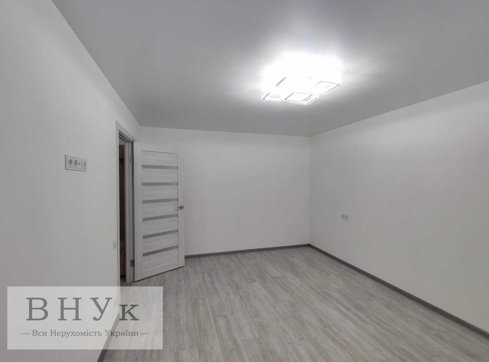 Продаж квартири 1 кімната, 40 m², 6 пов./9 поверхів. Довженка О. вул., Тернопіль. 