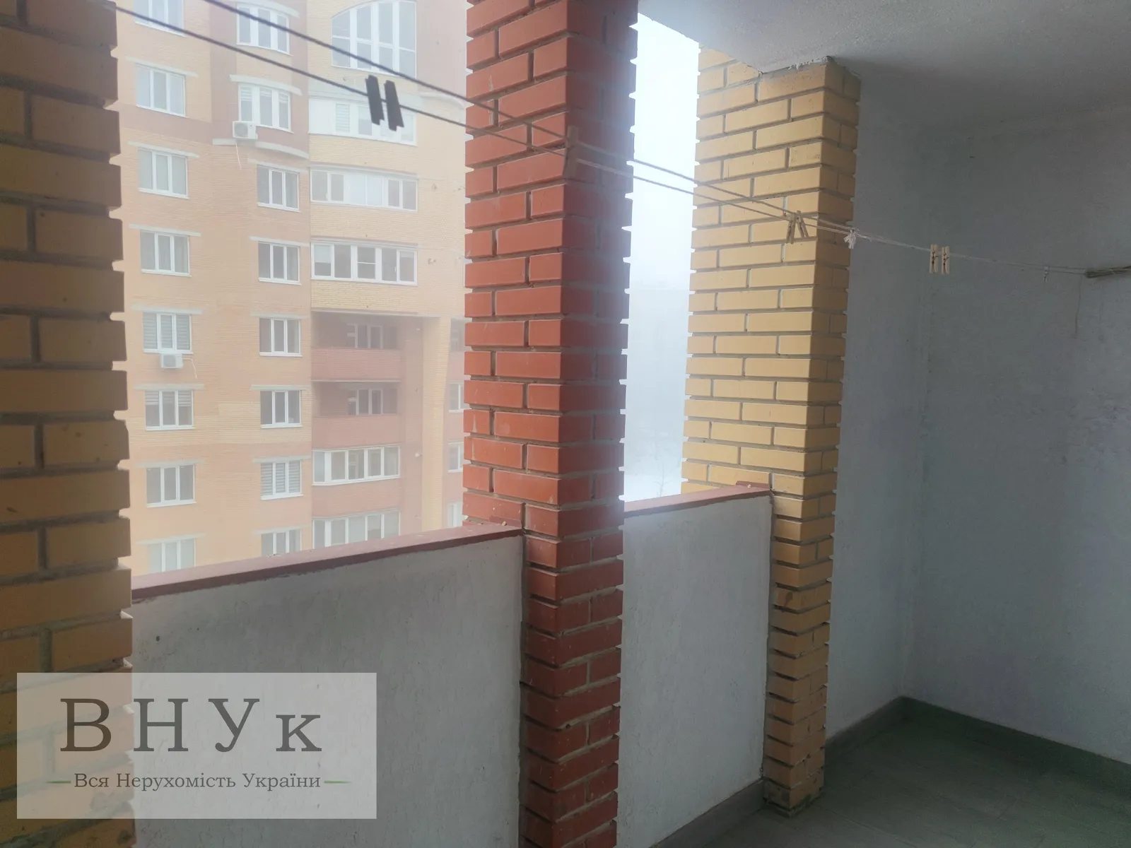 Продаж квартири 1 кімната, 40 m², 6 пов./9 поверхів. Довженка О. вул., Тернопіль. 