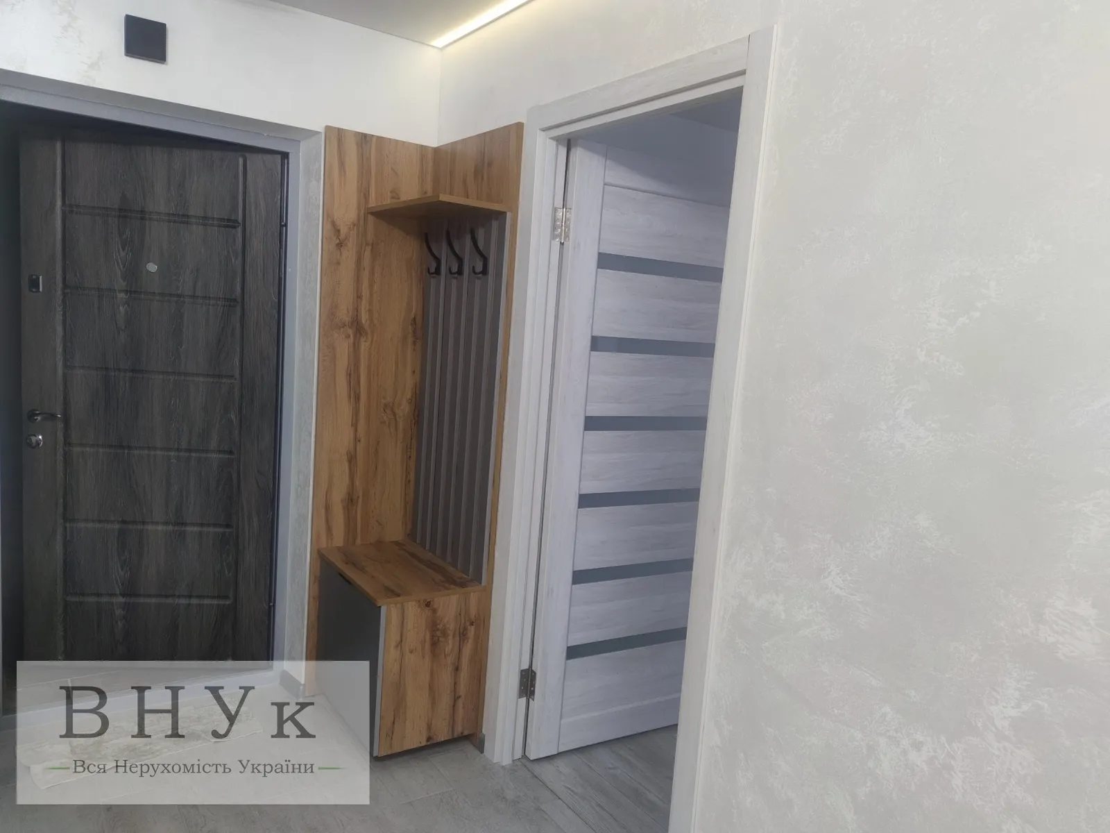 Продаж квартири 1 кімната, 40 m², 6 пов./9 поверхів. Довженка О. вул., Тернопіль. 