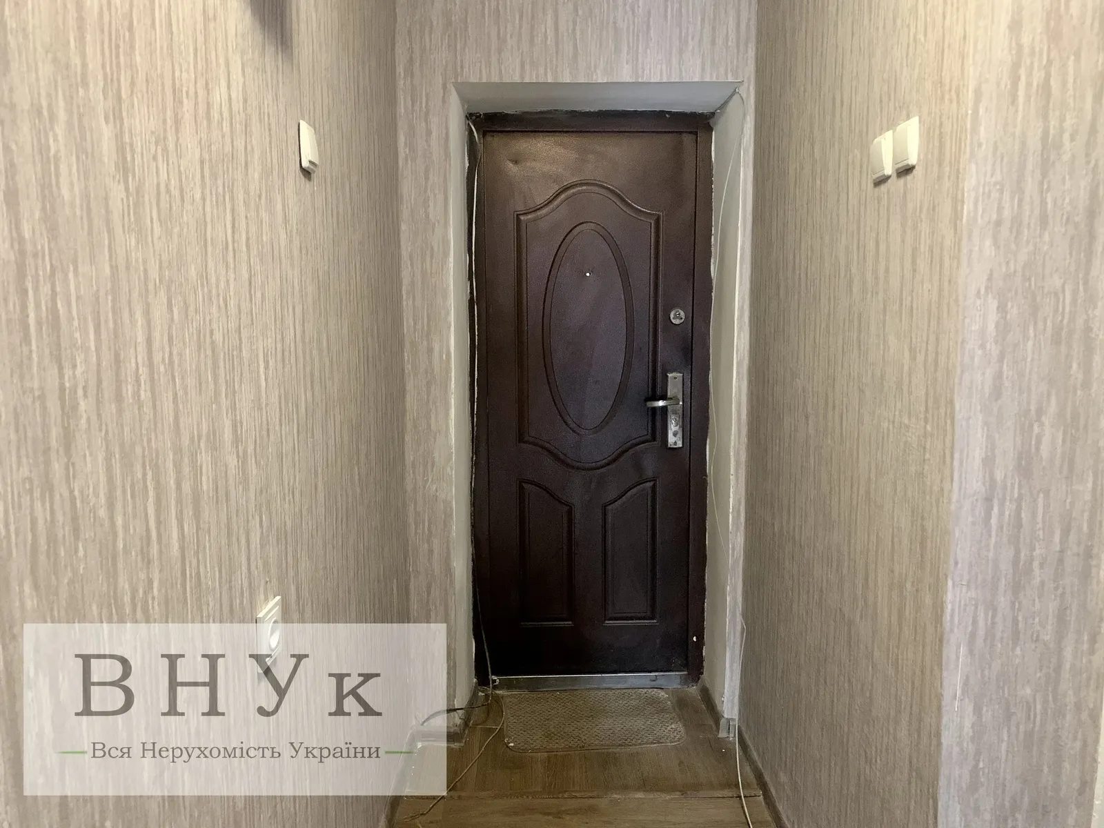 Продаж квартири. 3 rooms, 53 m², 1st floor/5 floors. Торговиця вул., Тернопіль. 
