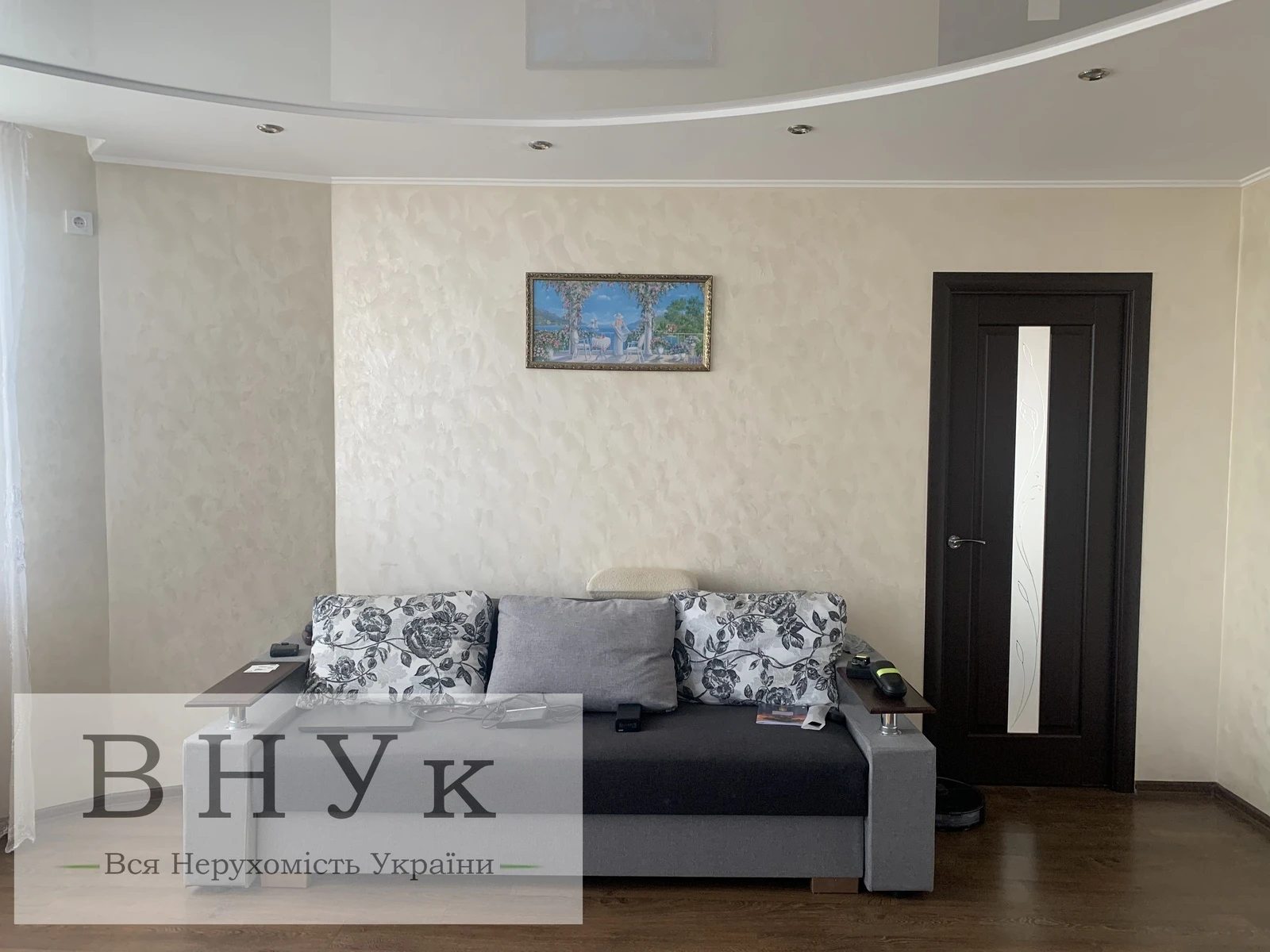 Apartments for sale. 3 rooms, 98 m², 8th floor/11 floors. Troleybusna vul., Ternopil. 