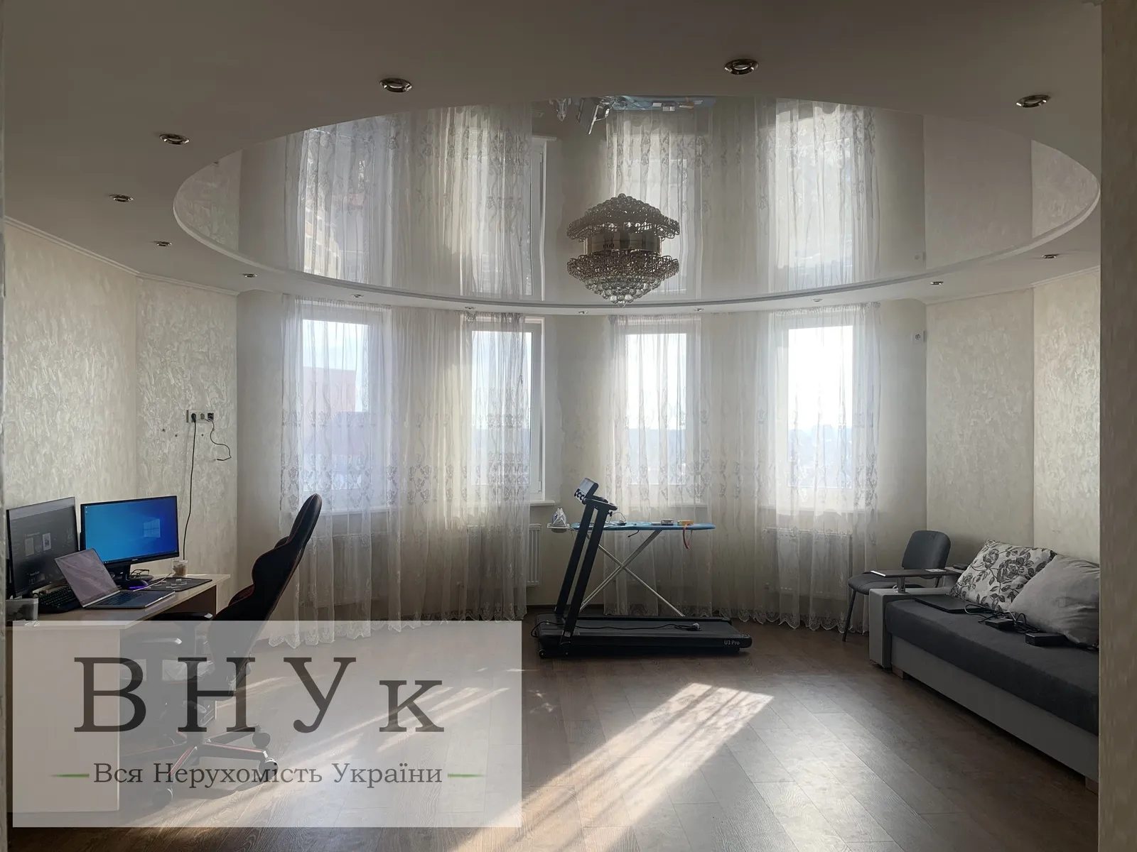 Apartments for sale 3 rooms, 98 m², 8th fl./11 floors. Troleybusna vul., Ternopil. 