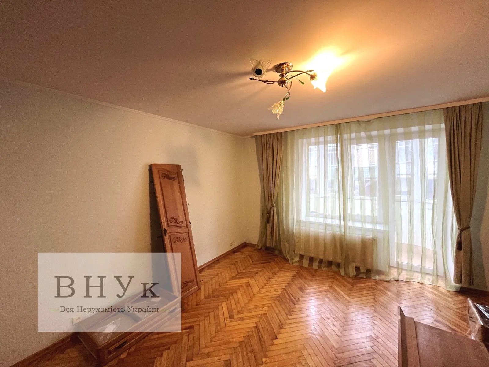 Продаж квартири. 2 rooms, 67 m², 1st floor/5 floors. Вільхова вул., Тернопіль. 