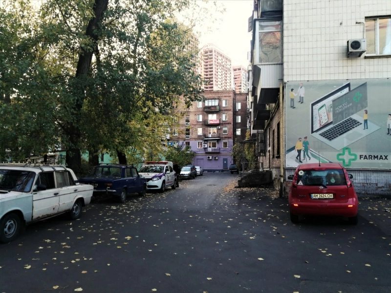 9, Peremogy 9, Kyiv