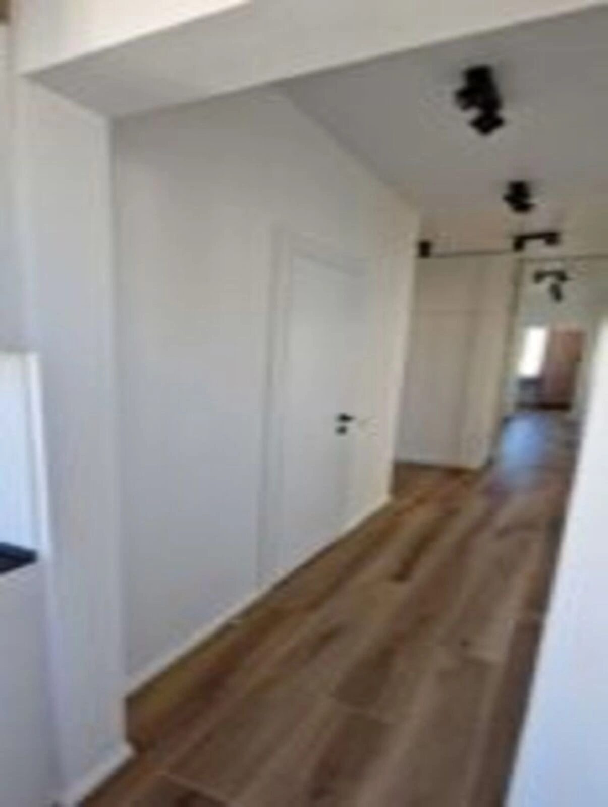 Продаж квартири. 3 rooms, 80 m², 5th floor/5 floors. 7, Подільська , Крюківщина. 