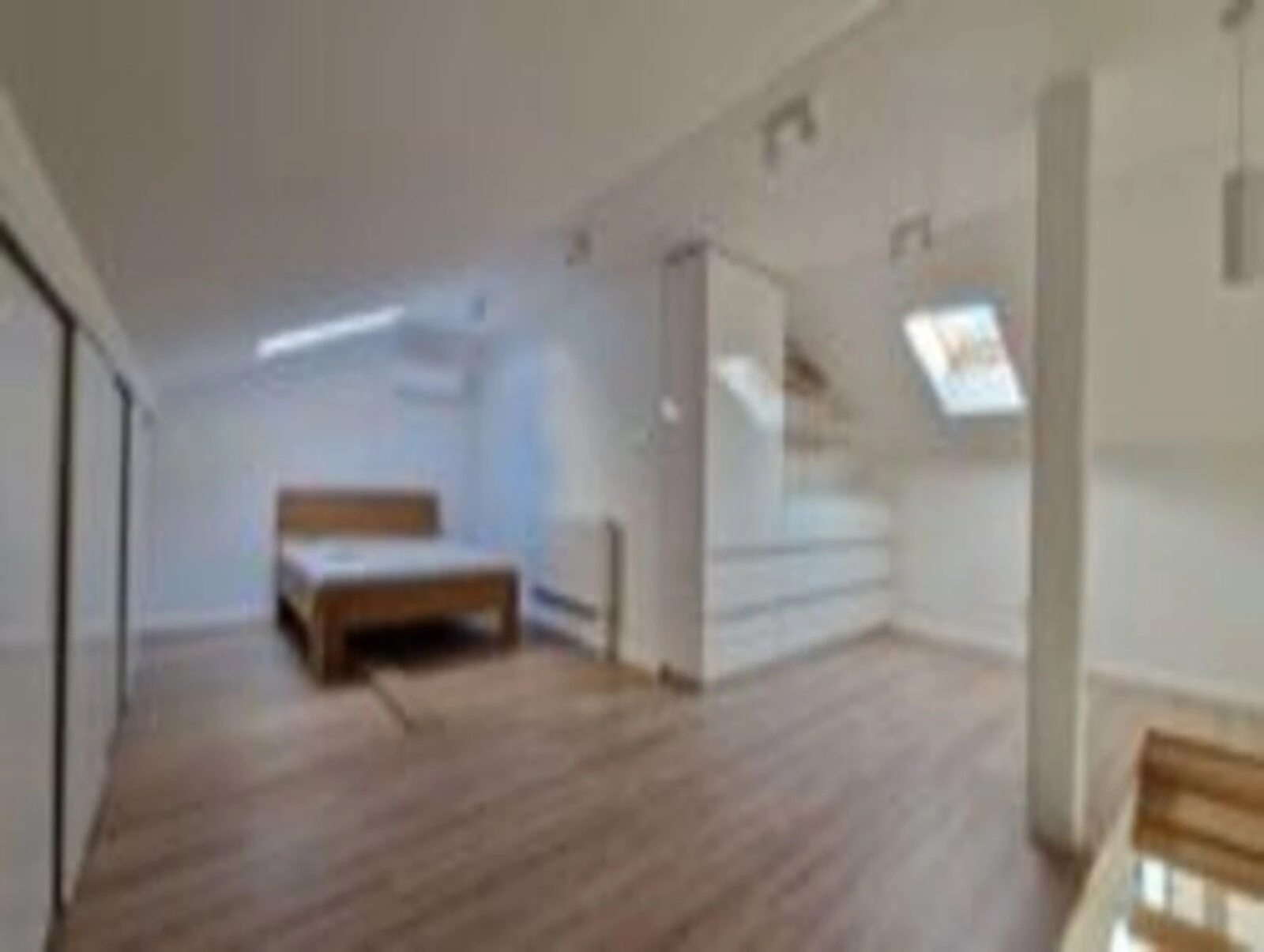 Apartments for sale. 3 rooms, 80 m², 5th floor/5 floors. 7, Podilska , Kryukivshchyna. 