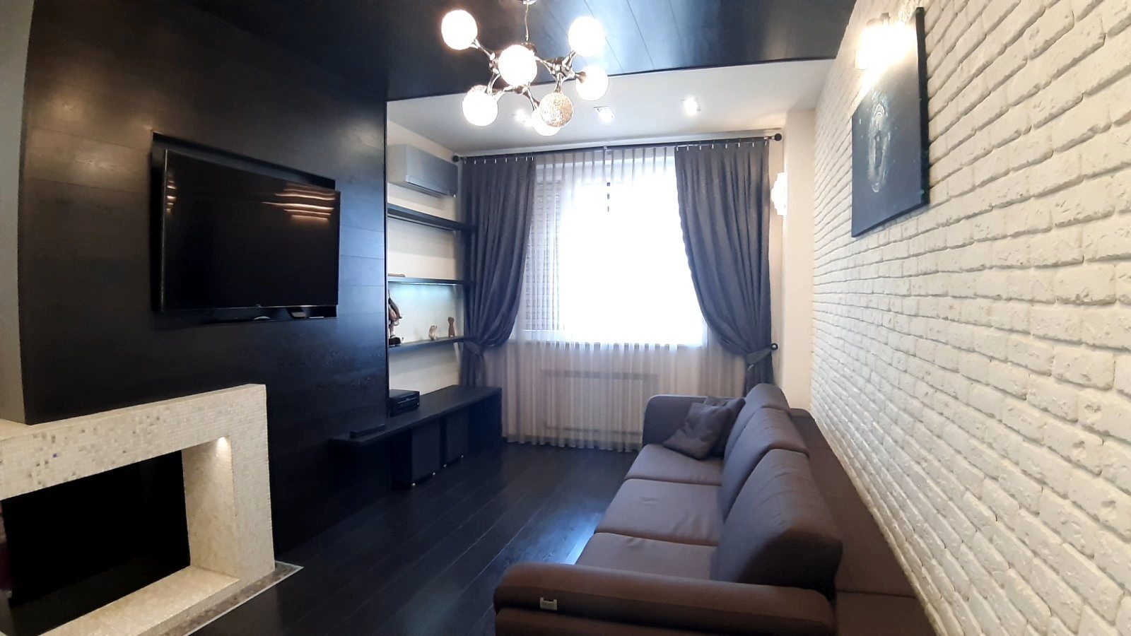 Продаж квартири. 1 room, 72 m², 13 floor/16 floors. 5, Королева Академика , Одеса. 