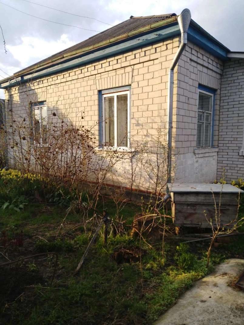 House for sale. 2 rooms, 73 m², 1 floor. Letsky. 
