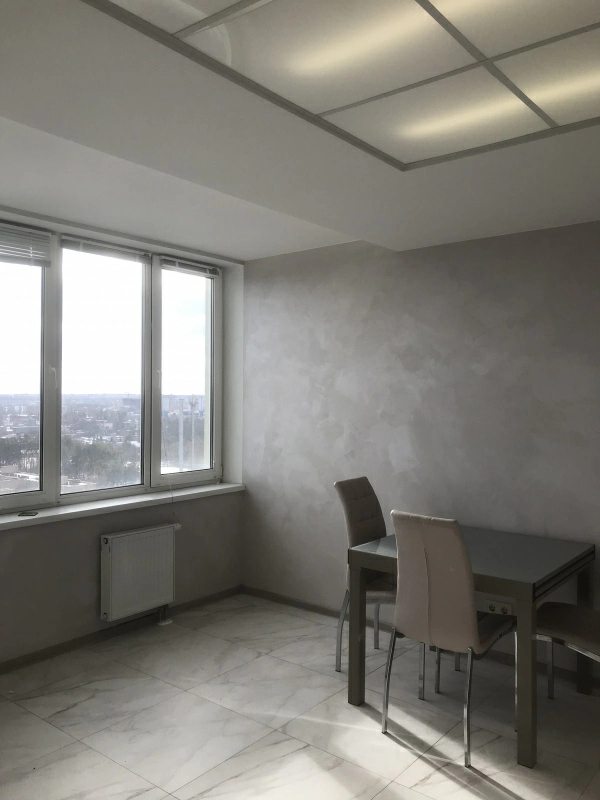 Продажа квартиры. 2 rooms, 69 m², 16 floor/24 floors. 41, Верховинная 41, Киев. 