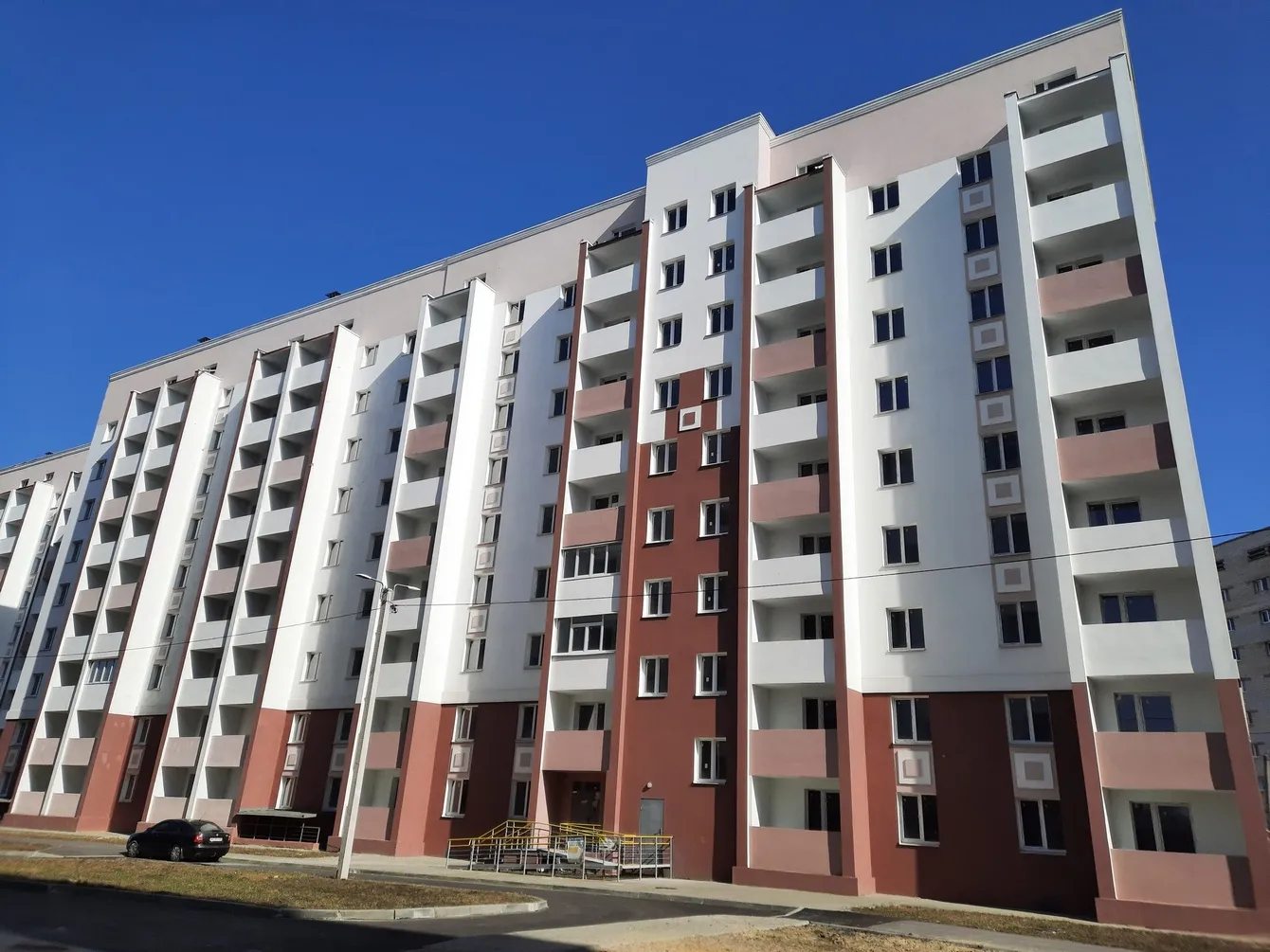 Apartments for sale. 2 rooms, 56 m², 3rd floor/9 floors. 14, Vulytsya Barabashova, Kharkiv. 