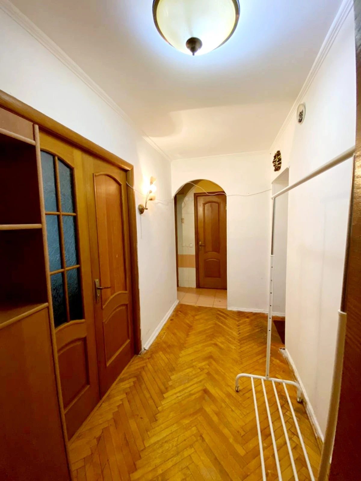 Продаж квартири. 2 rooms, 51 m², 3rd floor/9 floors. 106, Новопольова 106, Київ. 