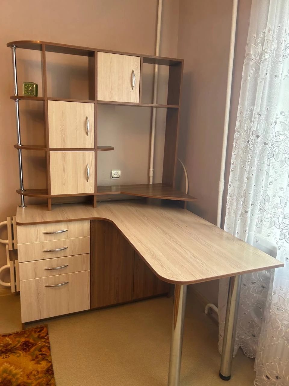 Apartment for rent. 2 rooms, 50 m², 4th floor/9 floors. Zhovtnevyy rayon, Dnipro. 