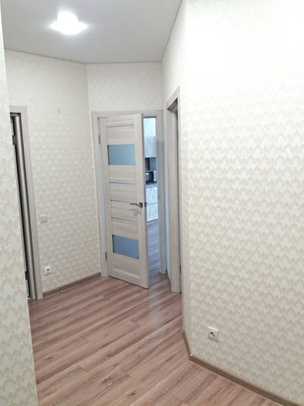 Здам квартиру. 1 room, 45 m², 13 floor/23 floors. 56, Жаботинского ул., Одеса. 