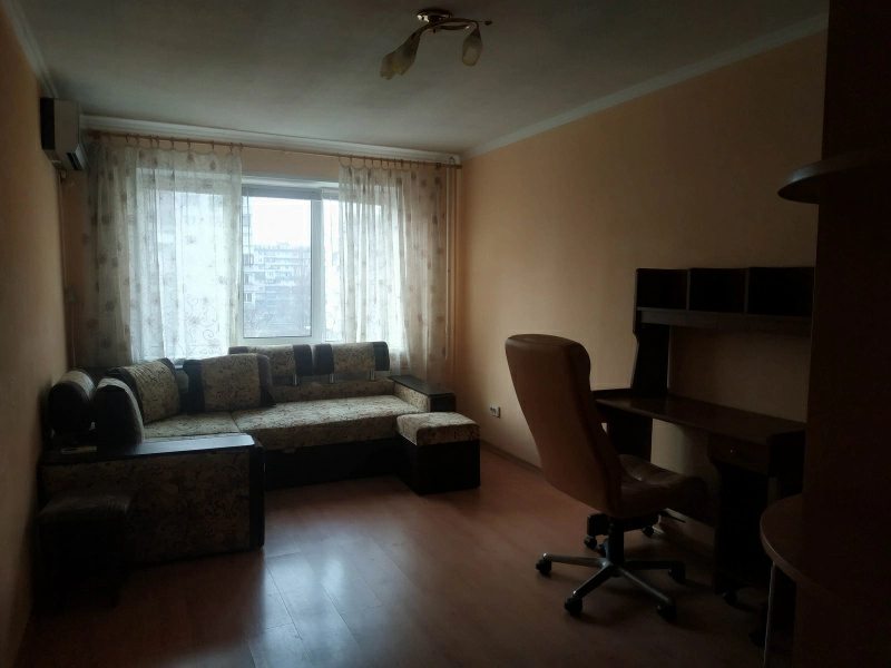 Сдам квартиру. 1 room, 35 m², 5th floor/16 floors. 3, Дружбы Народов 3, Киев. 