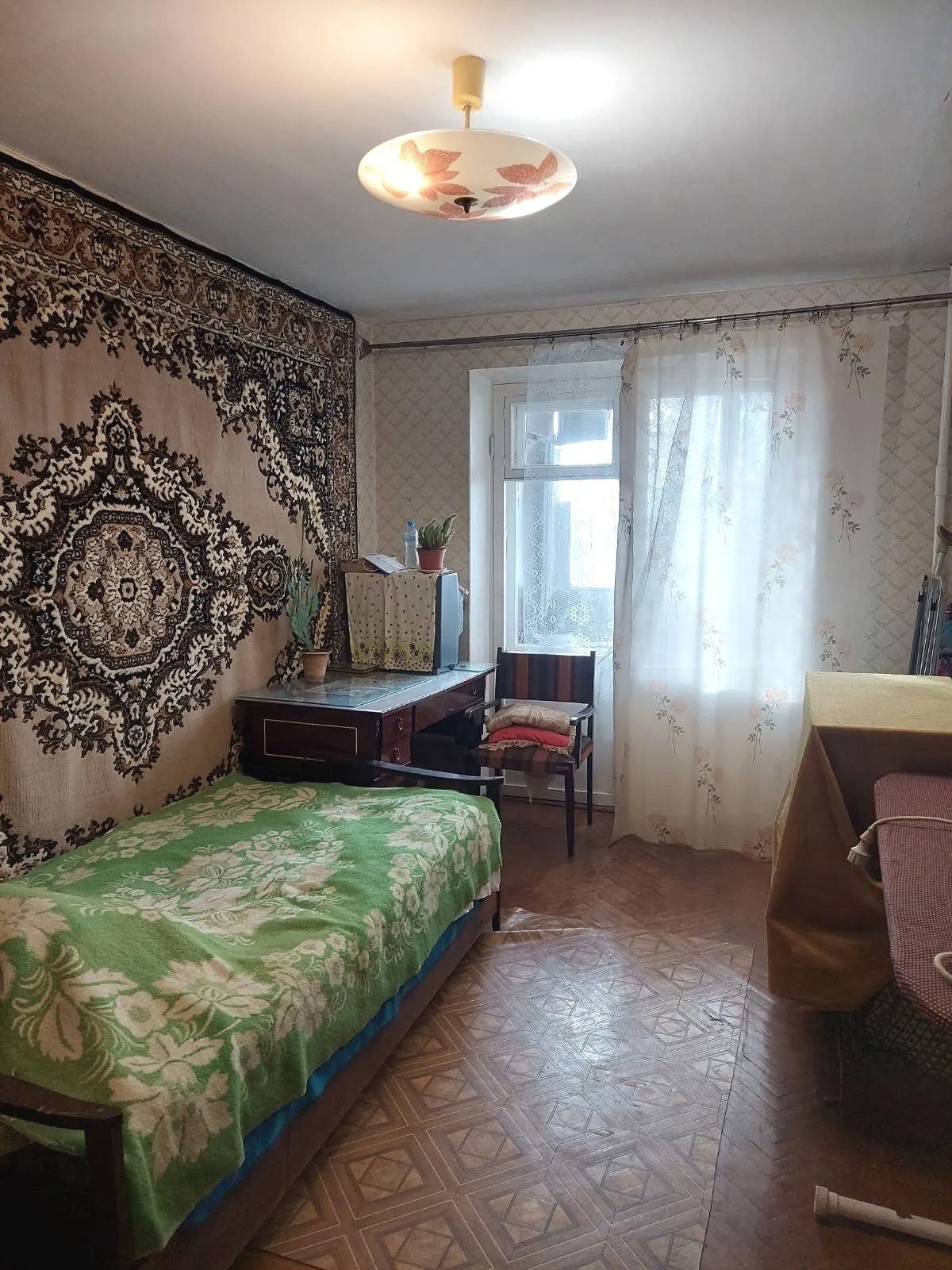 Apartments for sale. 4 rooms, 84 m², 7th floor/9 floors. Hlushko Akademyka pr., Odesa. 