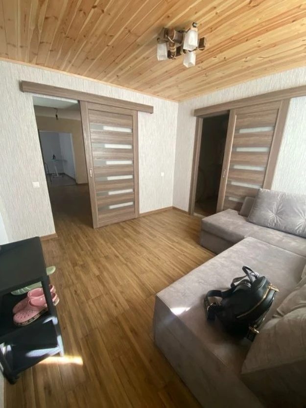 House for sale. 3 rooms, 86 m², 1 floor. Sosnivka. 