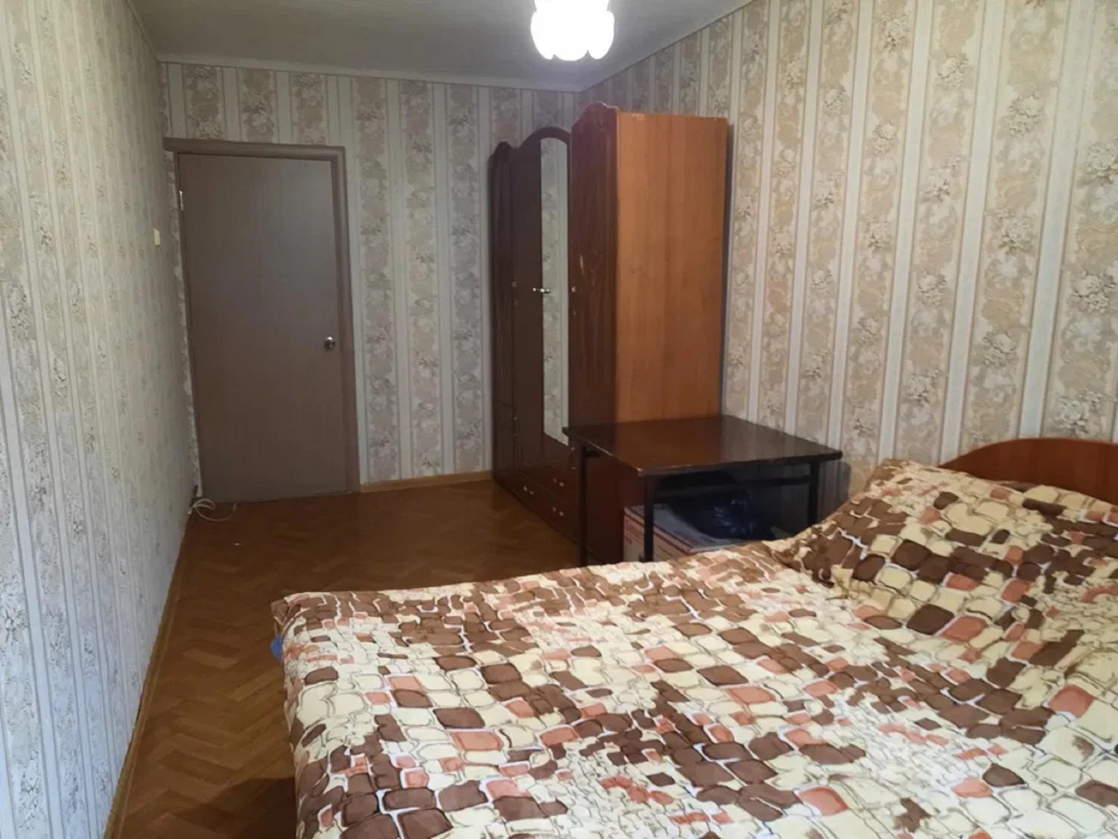 Apartments for sale. 2 rooms, 44 m², 1st floor/5 floors. 59, Nebesnoy Sotny prospekt Marshala Zhukova, Odesa. 