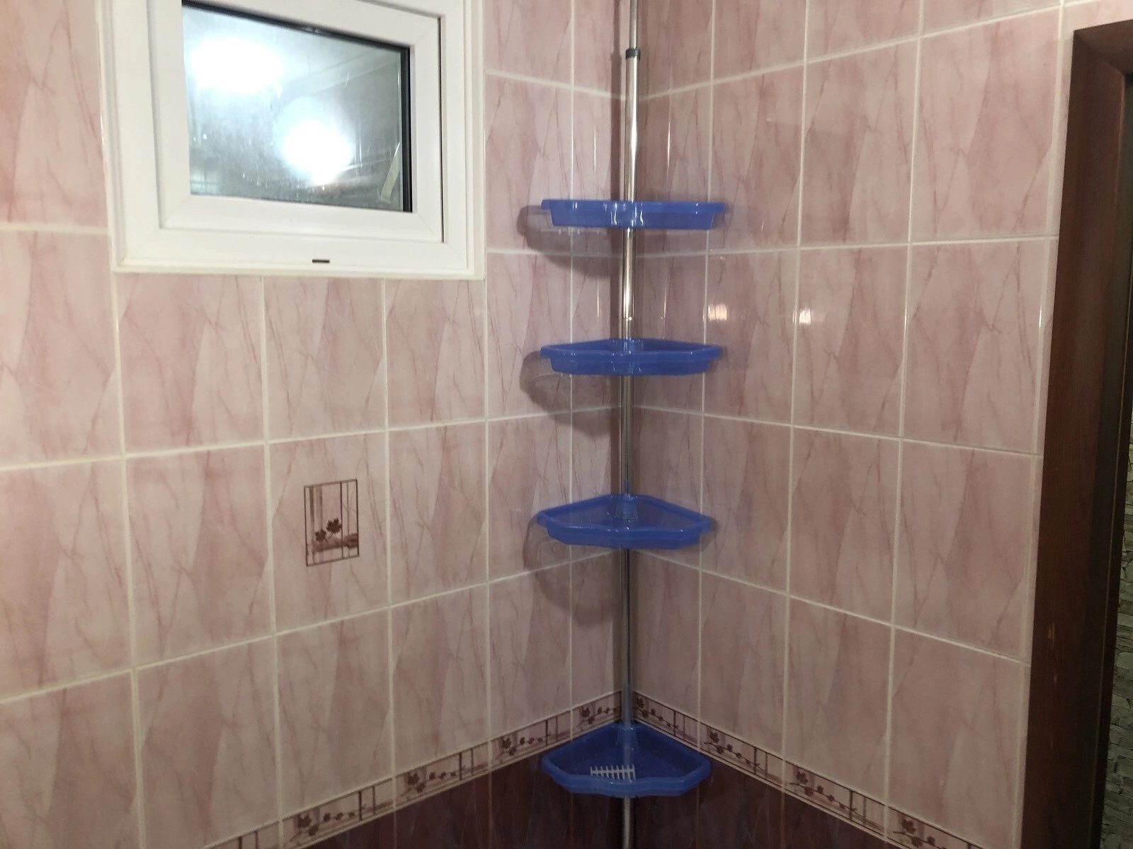 Продаж квартири. 3 rooms, 63 m², 5th floor/5 floors. 31, Королева Академика , Одеса. 