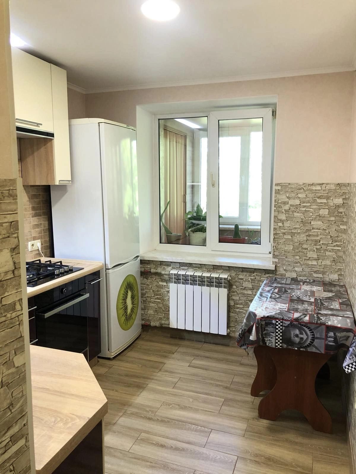 Продаж квартири. 3 rooms, 63 m², 5th floor/5 floors. 31, Королева Академика , Одеса. 