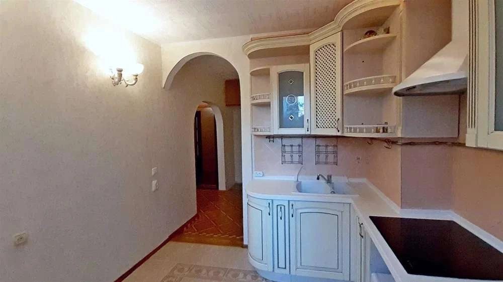 Продаж квартири. 4 rooms, 85 m², 3rd floor/16 floors. 83, Королёва, Одеса. 